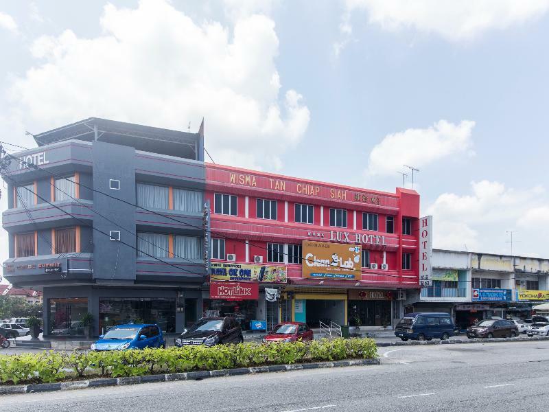 Lux Hotel Teluk Intan Extérieur photo