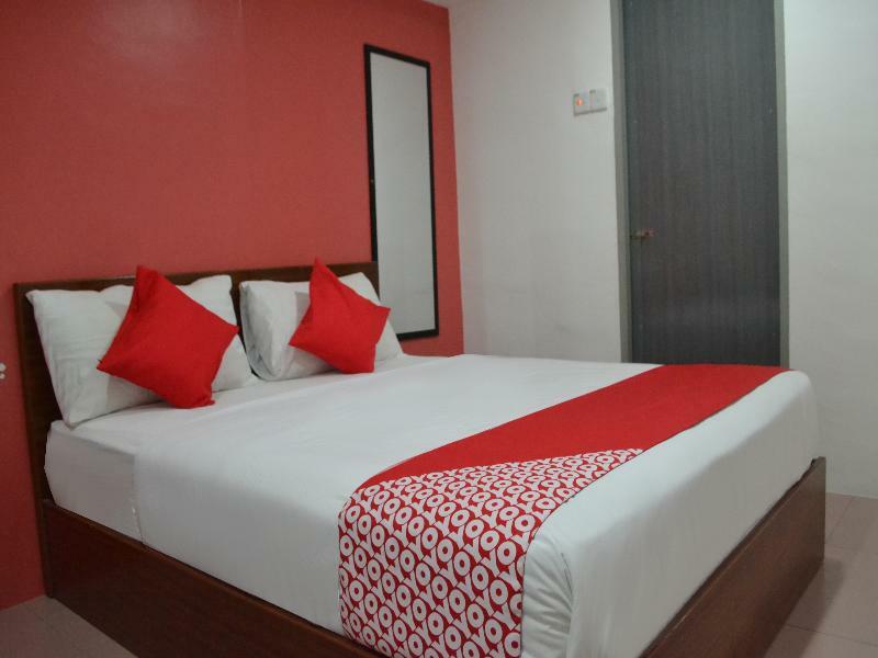 Lux Hotel Teluk Intan Extérieur photo