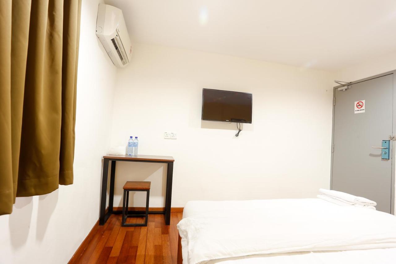 Lux Hotel Teluk Intan Extérieur photo